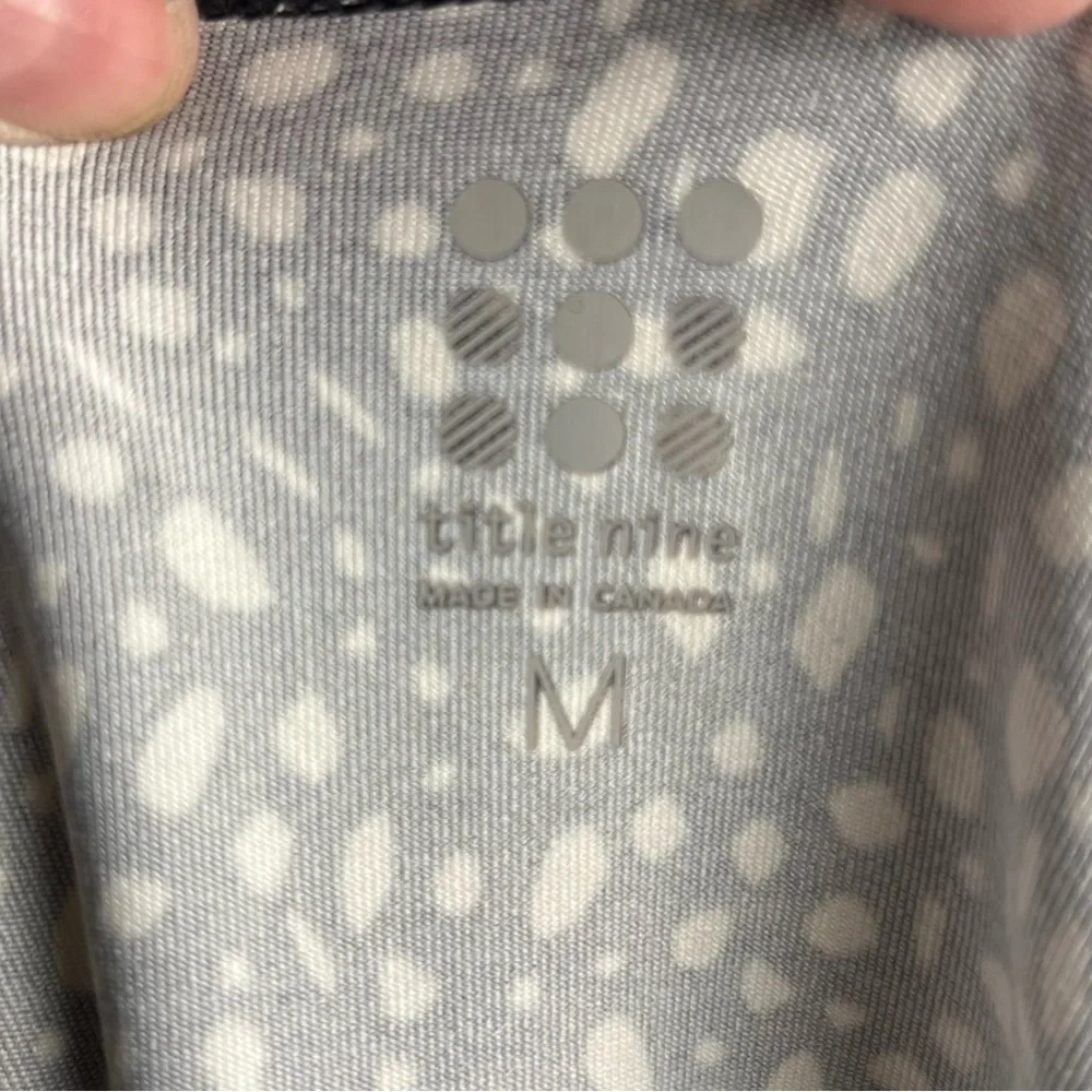 Title Nine NWT Cafe Sleeve Spiral Seam Dress Dot Black White Athleisure Dress M - Picture 11 of 14